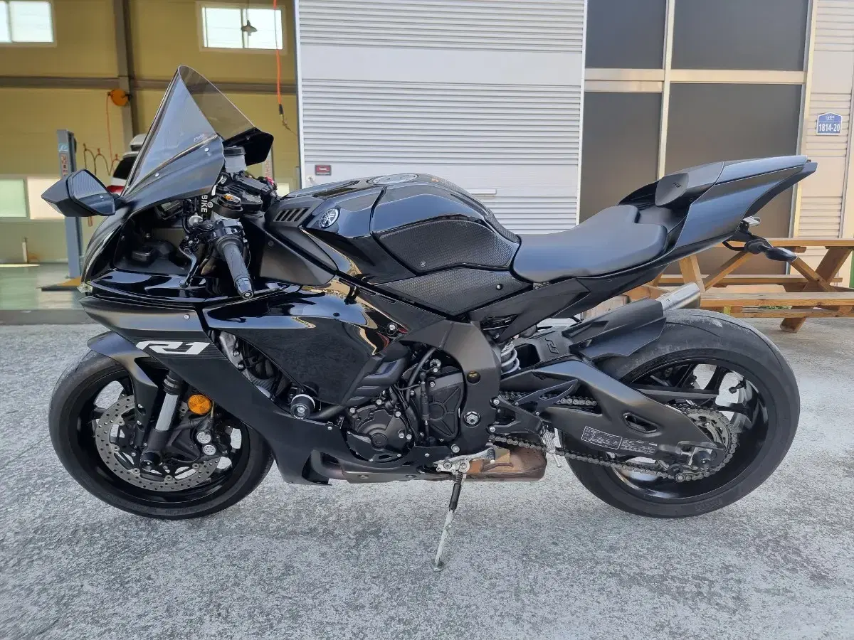 5％OFF】 YAMAHA YZF-R1 2020 B3L 純正カウル agapeeurope.org